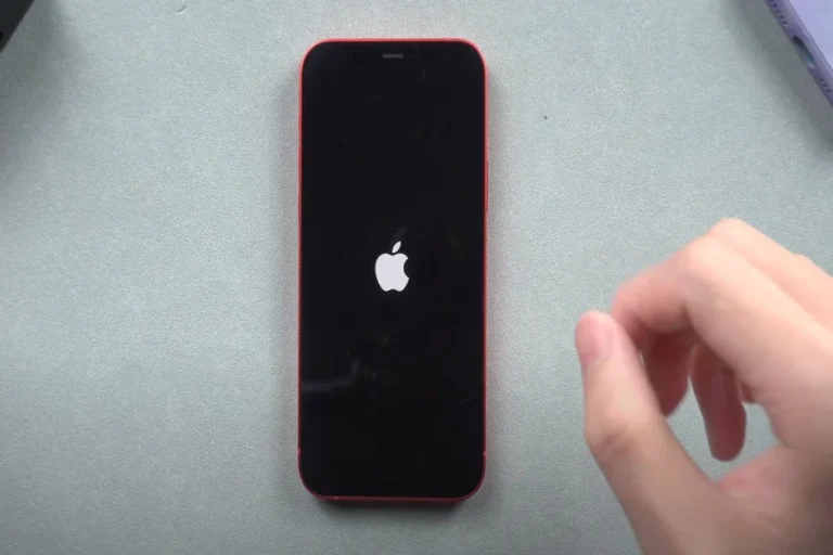 How To Fix iPhone Stuck On Apple Logo Fast and Safely How To Fix iPhone Stuck On Apple Logo
